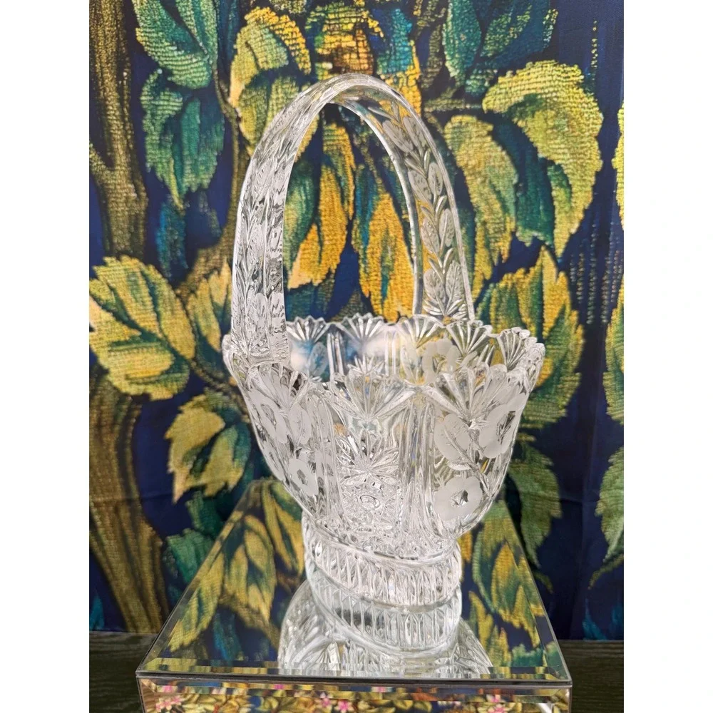 Vintage Cut Crystal Glass Basket Etched Floral Starburst Centerpiece 10.5 inch
